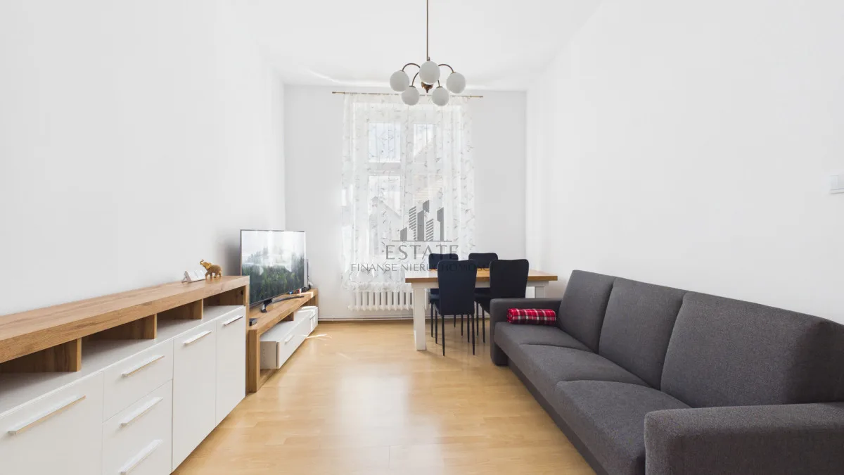 57,2 m², Śrem, 3 pokoje, garaż, dobra lokalizacja