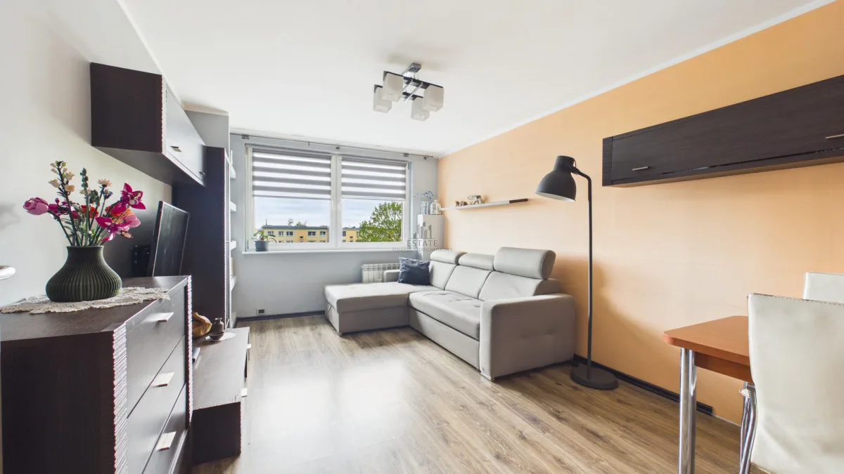 Kościan, 55,7 m², 2 pokoje, balkon, piwnica