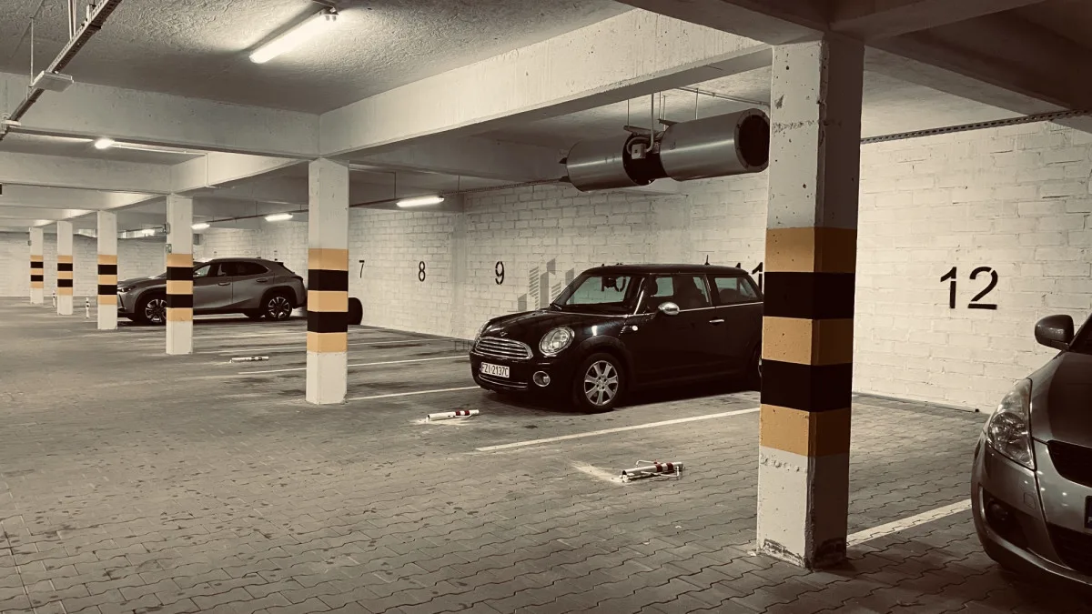 Miejsce postojowe, garaż, pomorskie, Polanka